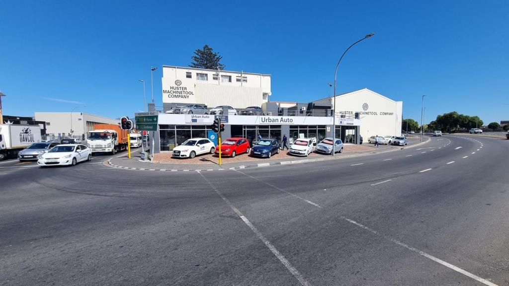 412 m² Industrial space