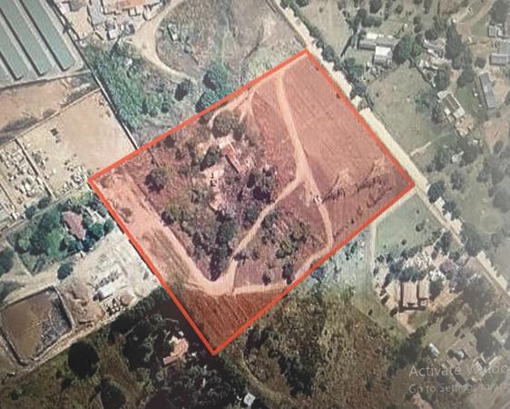 4 000 ha Land