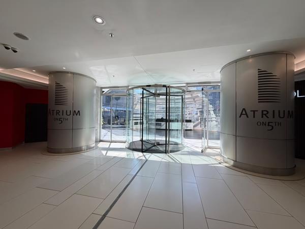 1 039.5 m² Commercial space
