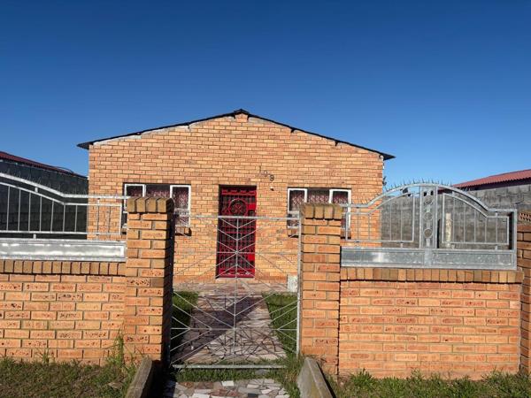2 Bedroom House