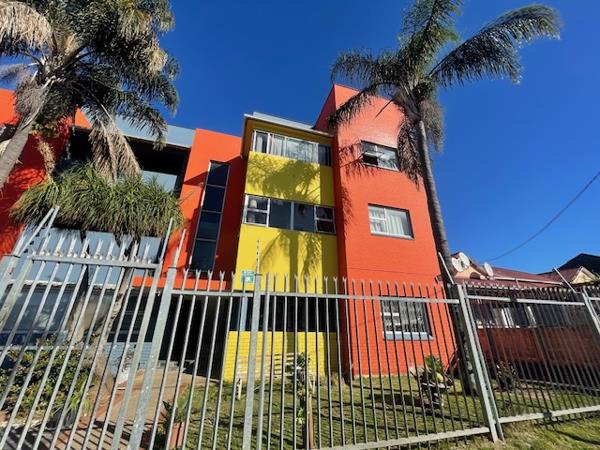 2 Bedroom Flat
