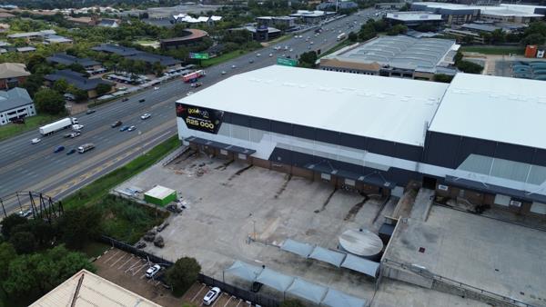 8 125 m² Industrial space
