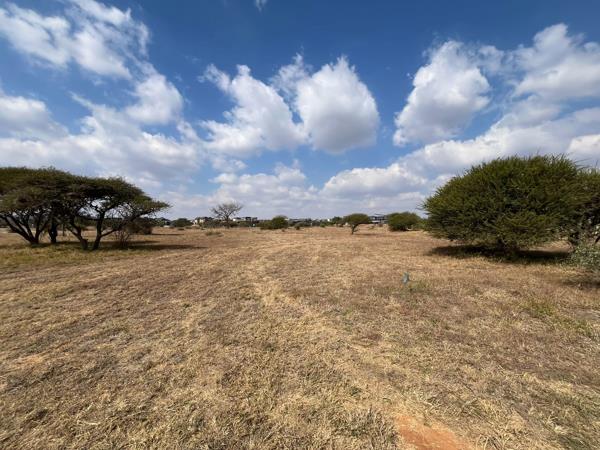 1 245 m² Land