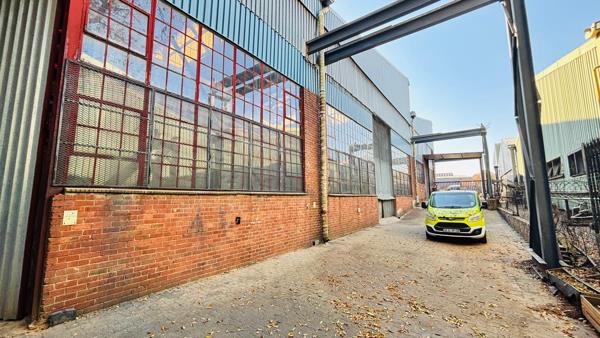 3 000 m² Industrial space