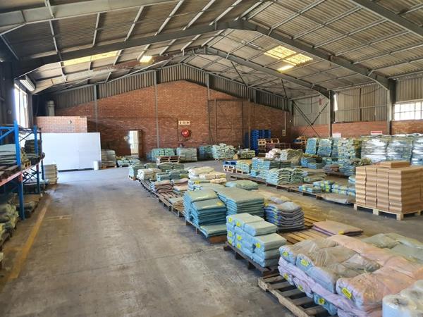 1 000 m² Industrial space