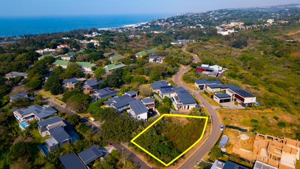 944 m² Land