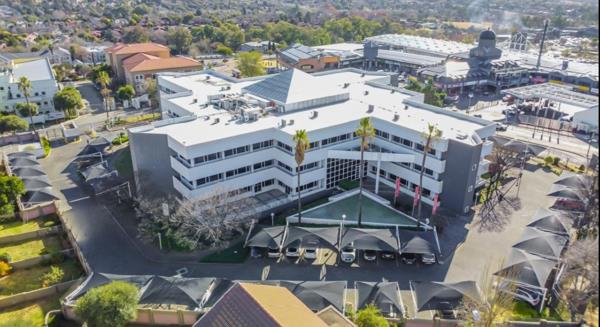 5 968 m² Commercial space