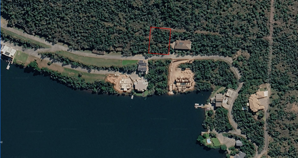 1 495 m² Land