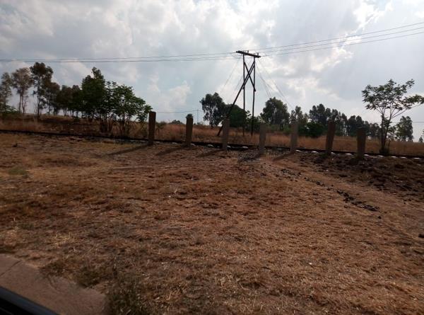 7 450 m² Land
