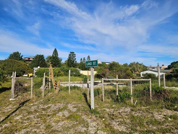 891 m² Land