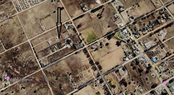 1 051 m² Land