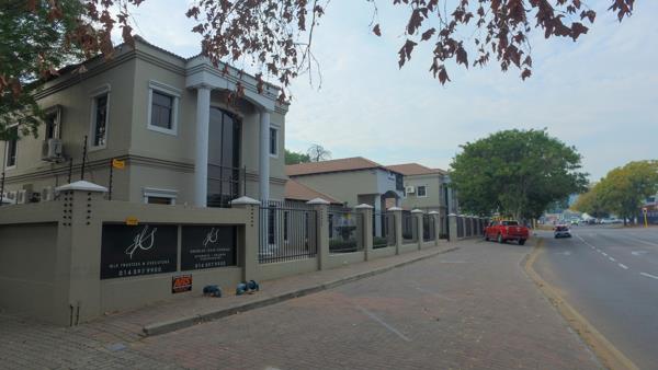 620 m² Commercial space