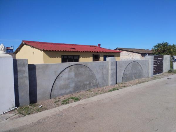 2 Bedroom House