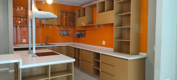 4 Bedroom Townhouse