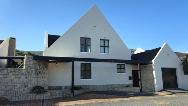 6 Bedroom House