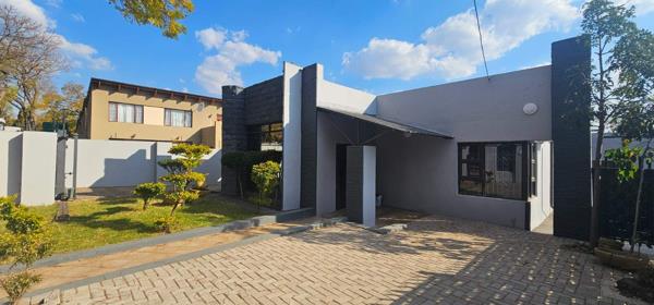 394 m² Commercial space