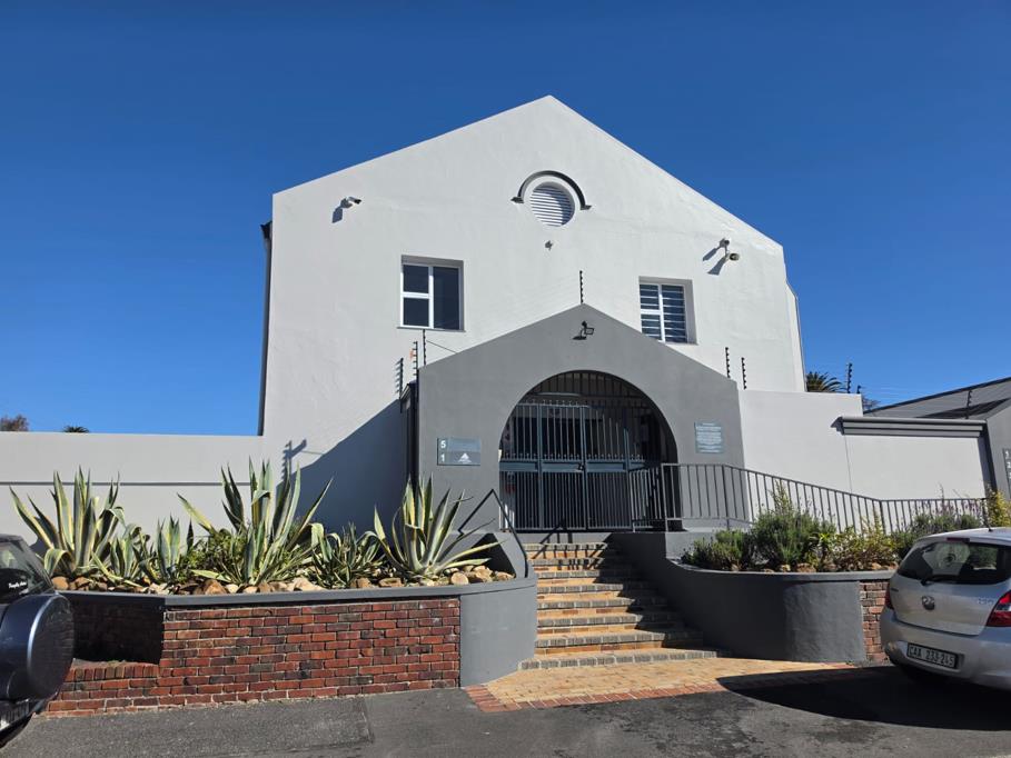 161 m² Commercial space