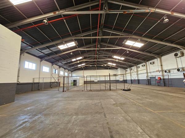 2 568 m² Industrial space