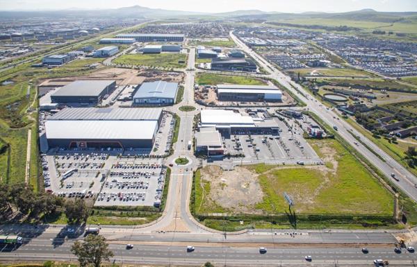 5 825 m² Industrial space