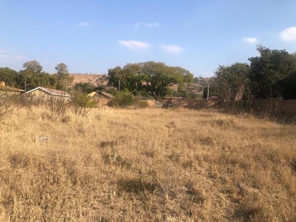 3 933 m² Land