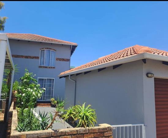 2 Bedroom Townhouse