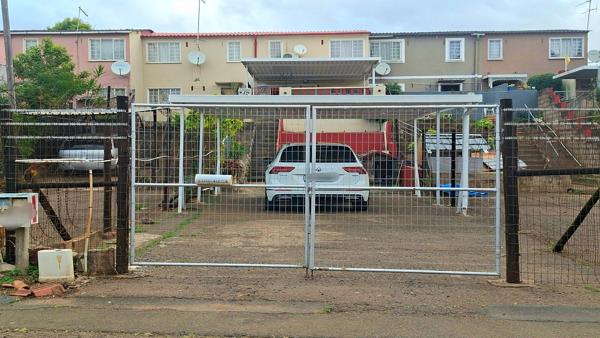 2 Bedroom Townhouse