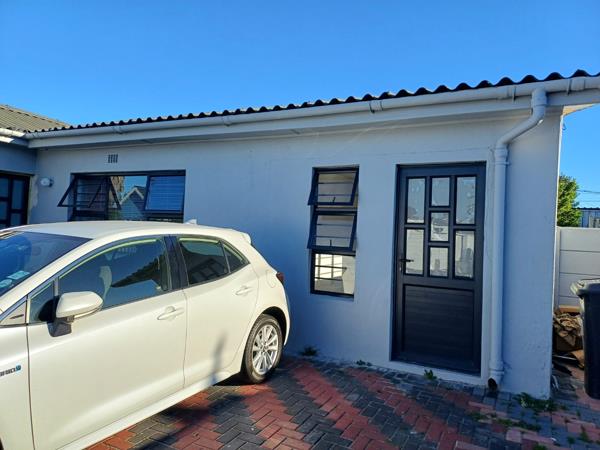 1 Bedroom House