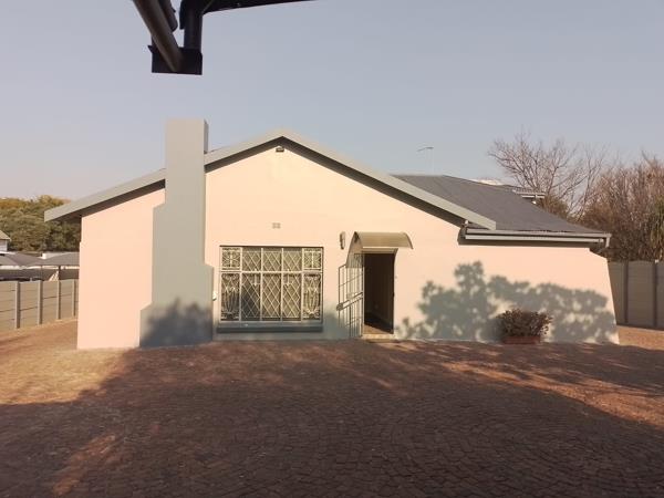 102 m² Commercial space