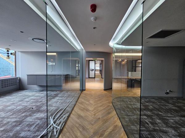 799 m² Commercial space