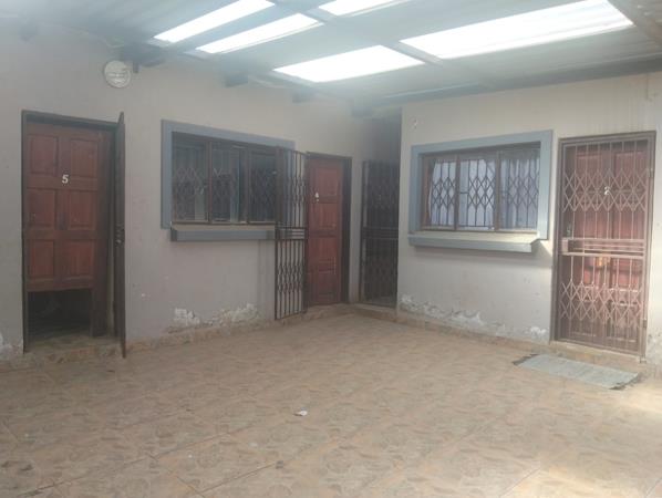 2 Bedroom House