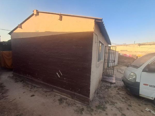 2 Bedroom House