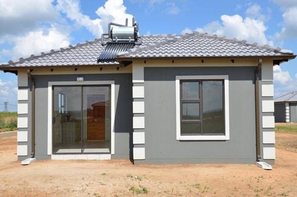 2 Bedroom House