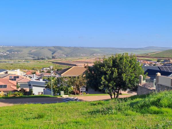 408 m² Land