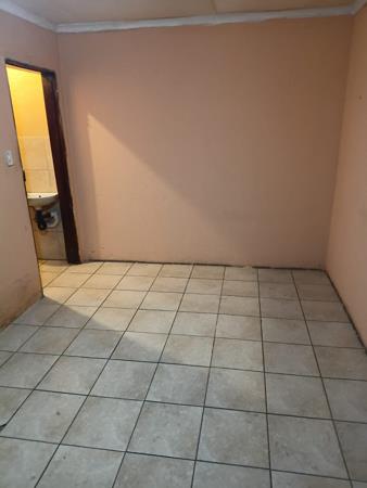 1 Bedroom House