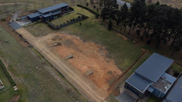 720 m² Land