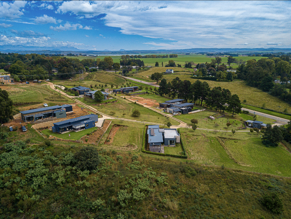 858 m² Land