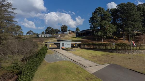 822 m² Land