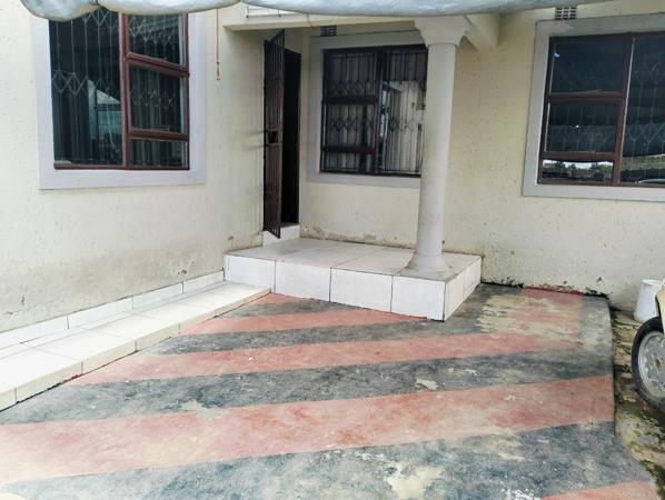 2 Bedroom House