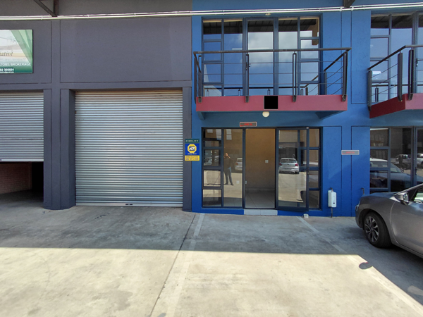 137 m² Industrial space