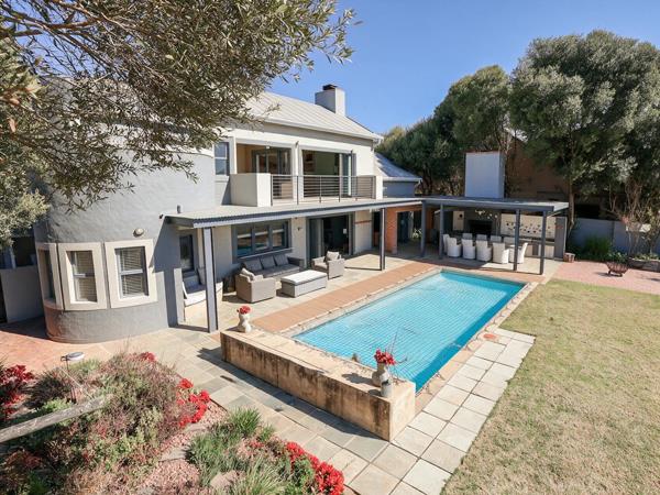 5 Bedroom House