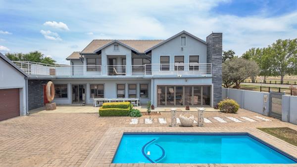 6 Bedroom House
