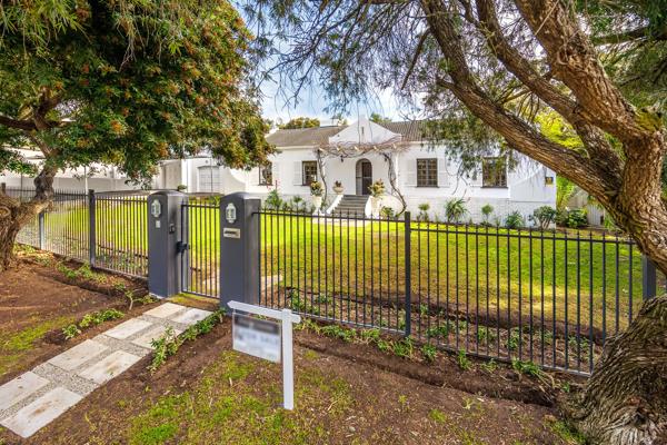 5 Bedroom House