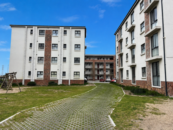 2 Bedroom Apartment