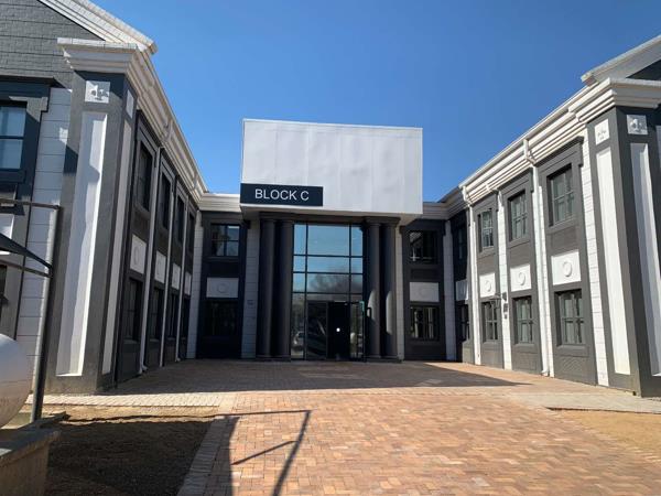 278 m² Office Space