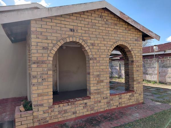 2 Bedroom House