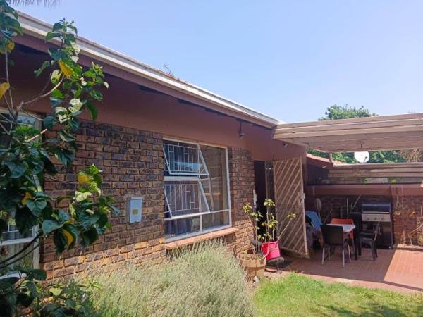 3 Bedroom Simplex