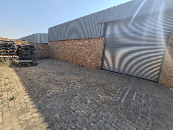 300 m² Industrial space