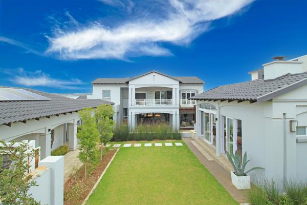 5 Bedroom House