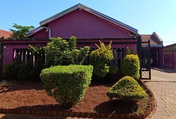 3 Bedroom House