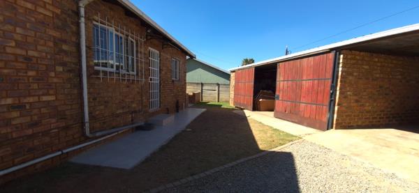 2 Bedroom House